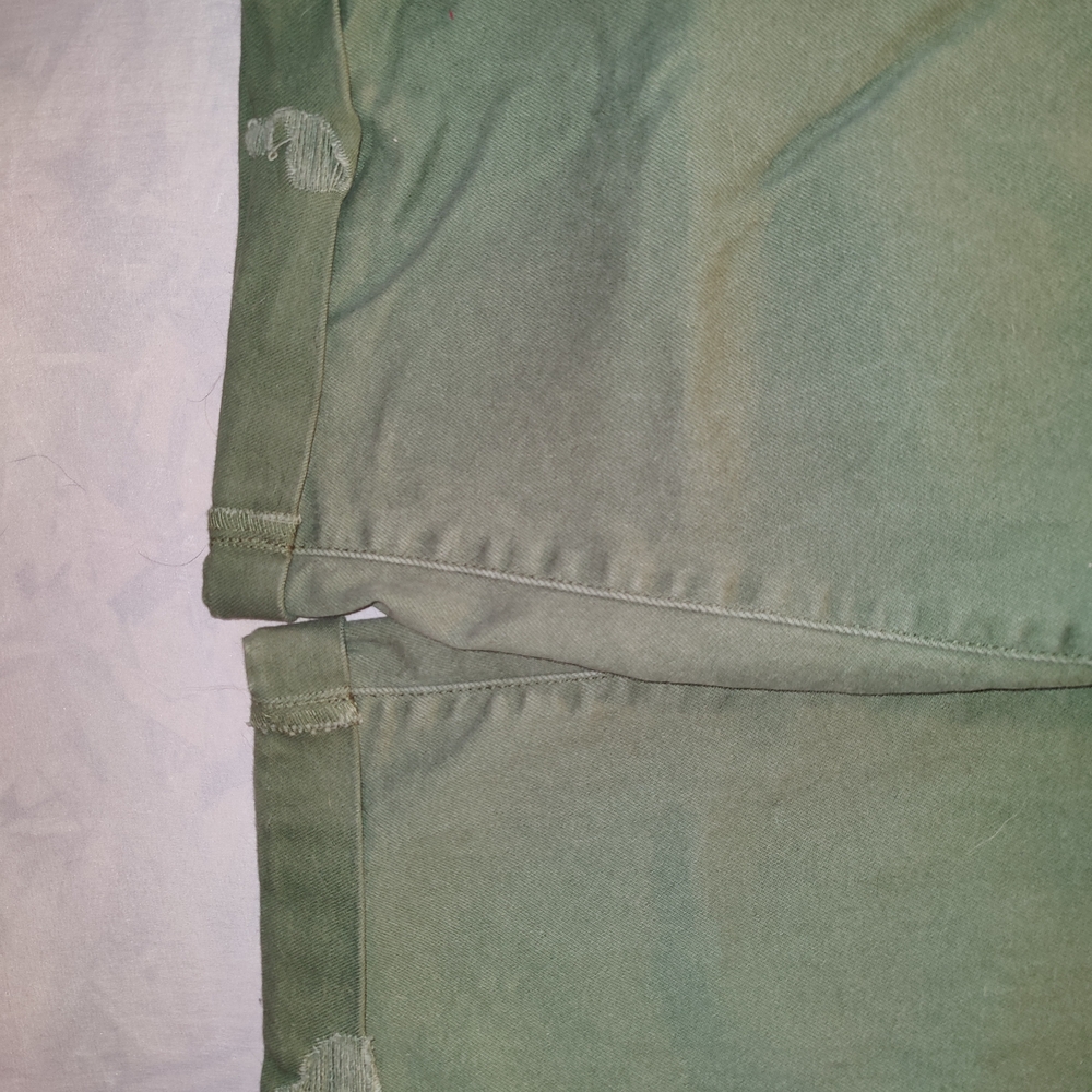 Time and Tru Sage Green Mid-Rise Pants - Picture 5 of 8